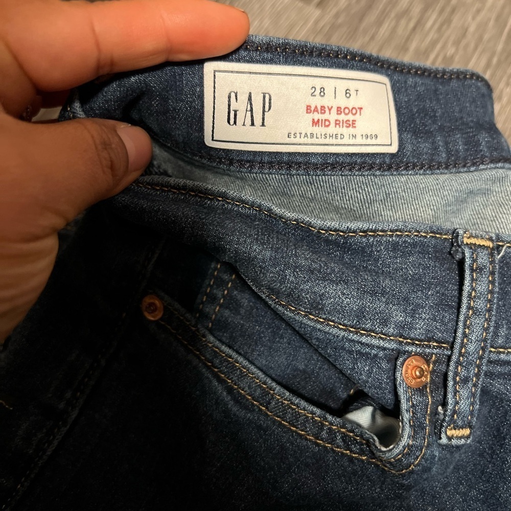 GAP baby Boot Jeans with Mid-Rise Fit - Picture 7 of 12